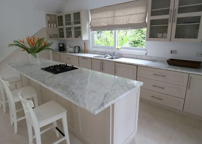 Hotel Chateau Elysium