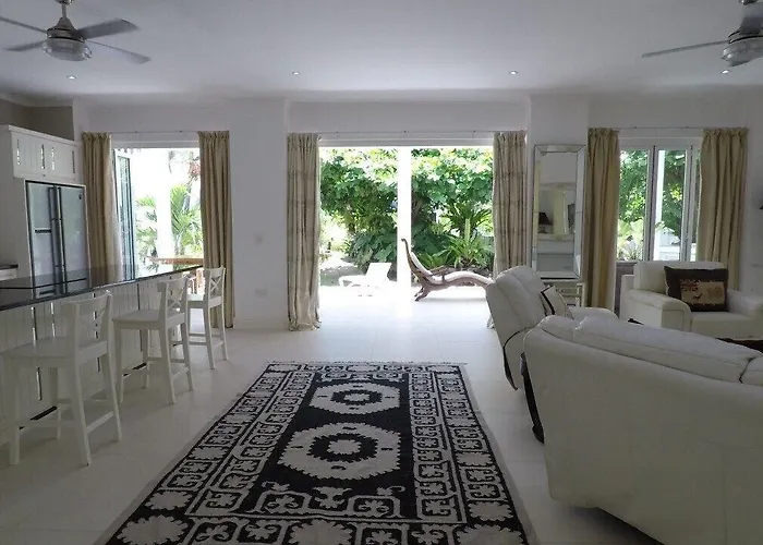 Chateau Elysium Hotel Beau Vallon (Mahe)