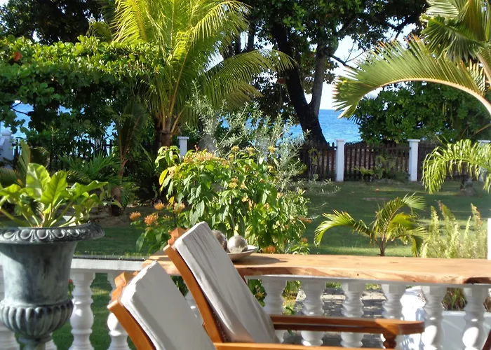 Chateau Elysium Hotel Beau Vallon (Mahe)